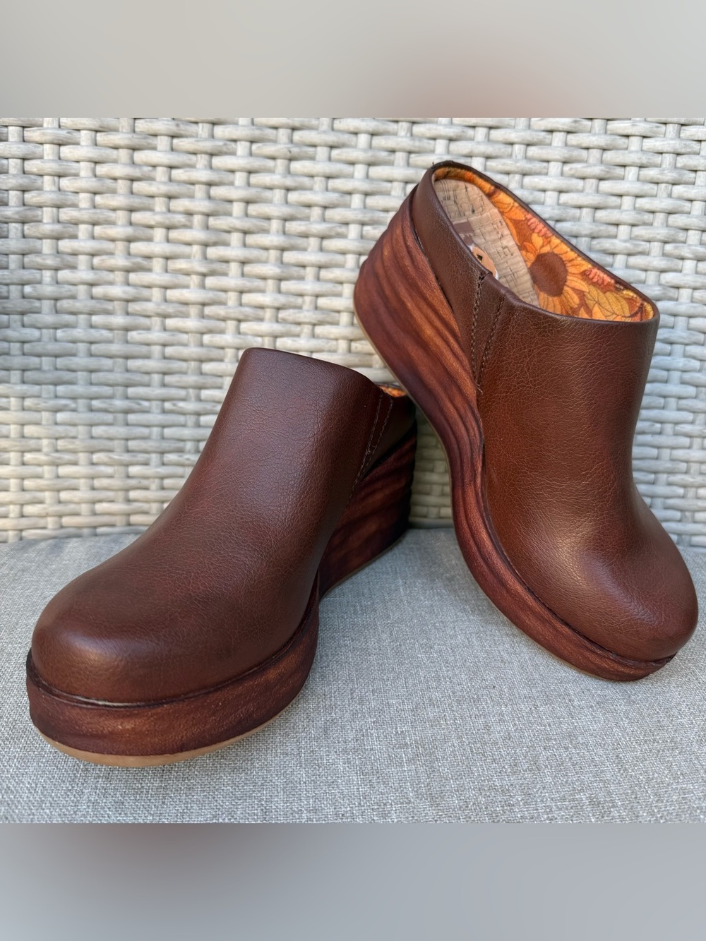Korks Brown Wedge Slip-on Mules